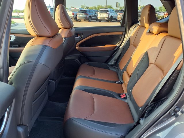 New 2026 Subaru Forester Touring AWD/4WD image 8