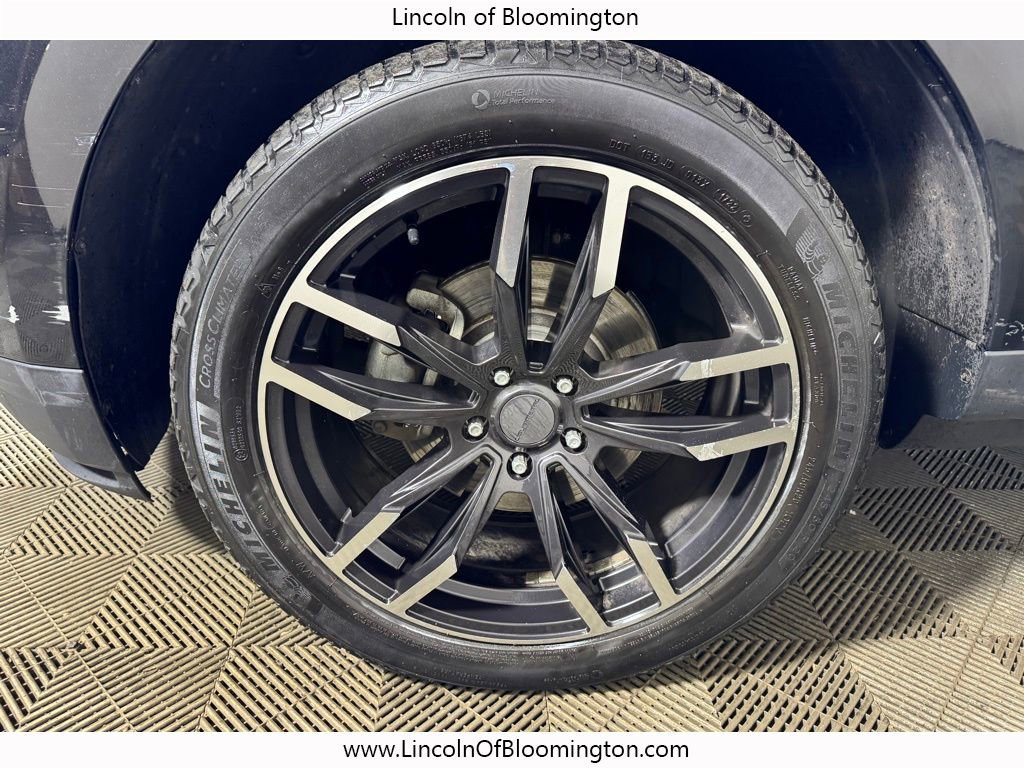 Used 2013 Lincoln MKX AWD image 10