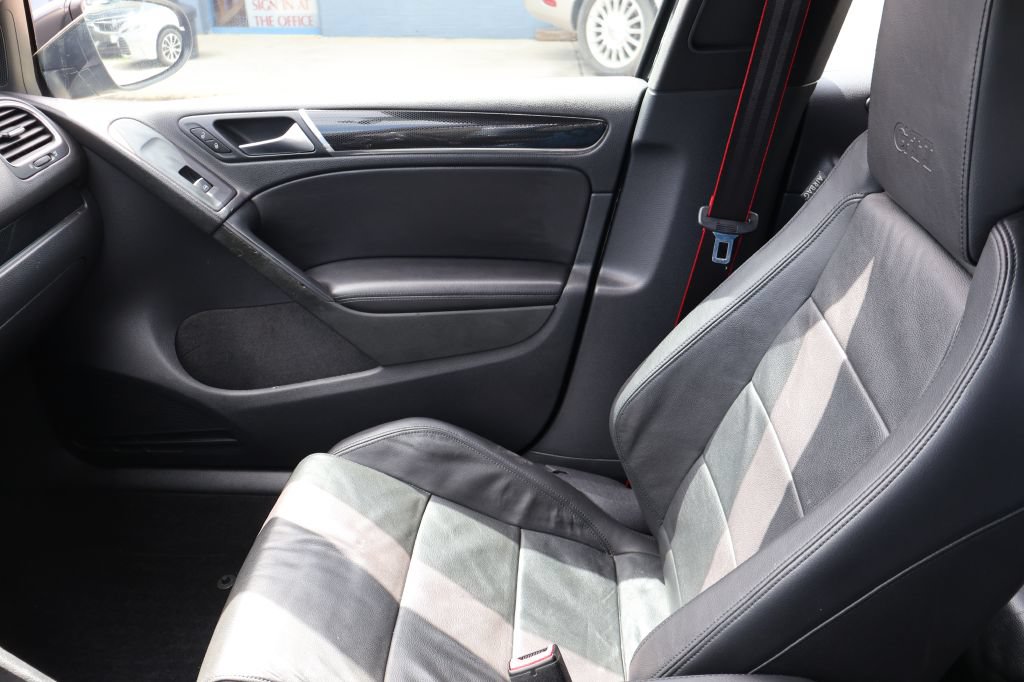 Used 2013 Volkswagen GTI Driver's Edition FWD image 35