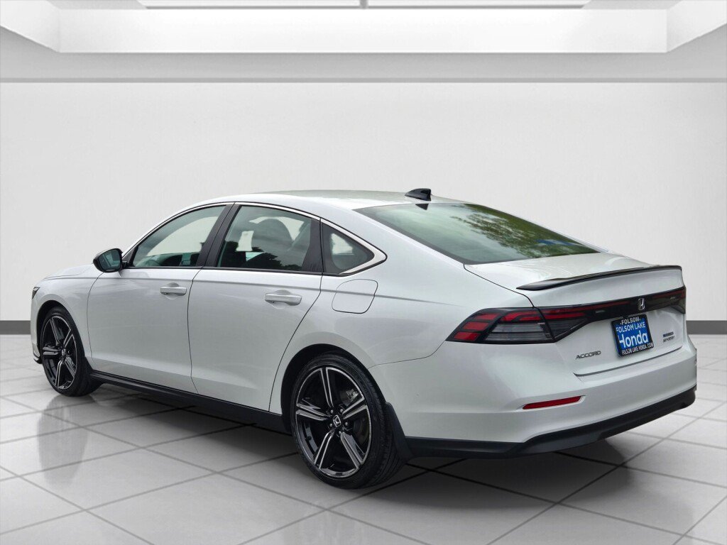 Certified 2024 Honda Accord Sport image 7
