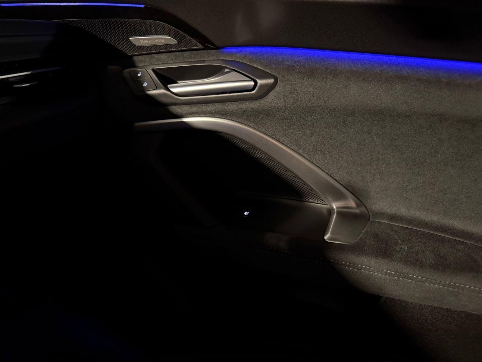 New 2025 Audi SQ5 Premium Plus image 21