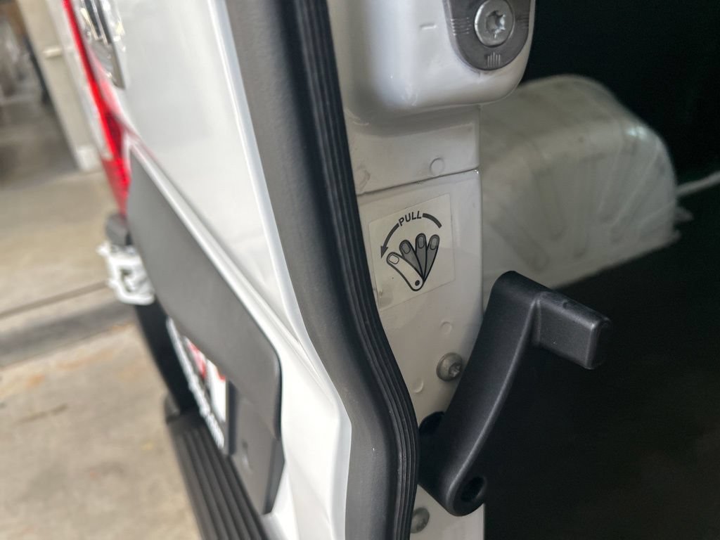 Used 2025 RAM ProMaster 2500 w/ Convenience Group FWD image 35