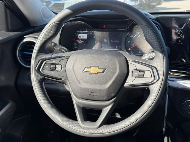 New 2026 Chevrolet Trax LS FWD image 7