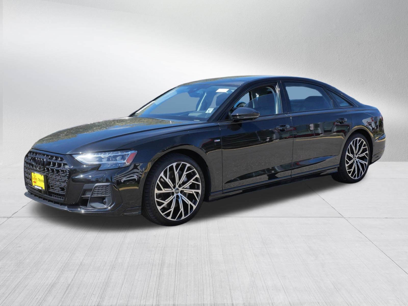 Used 2023 Audi A8 L 3.0T AWD/4WD image 3