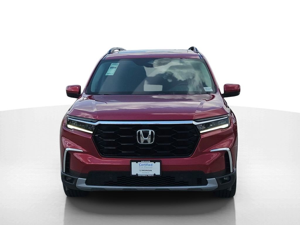 Used 2023 Honda Pilot Elite image 2