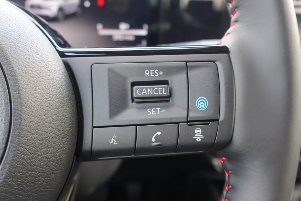 New 2026 Nissan Kicks SR image 12