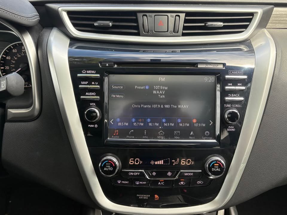 Used 2017 Nissan Murano SL image 14