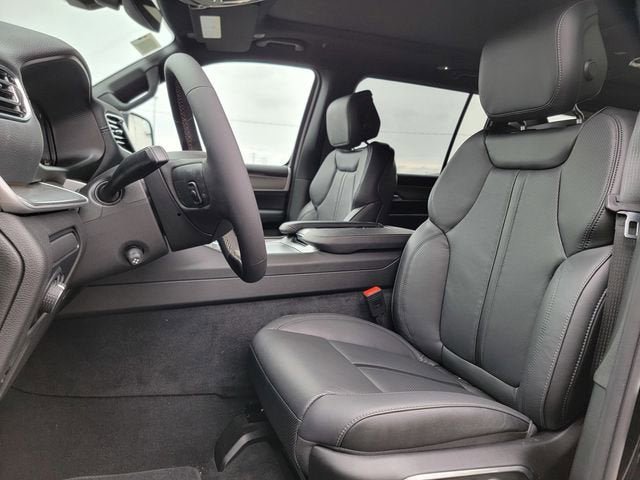 New 2026 Jeep Grand Wagoneer Limited w/ Premium Group II AWD/4WD image 19