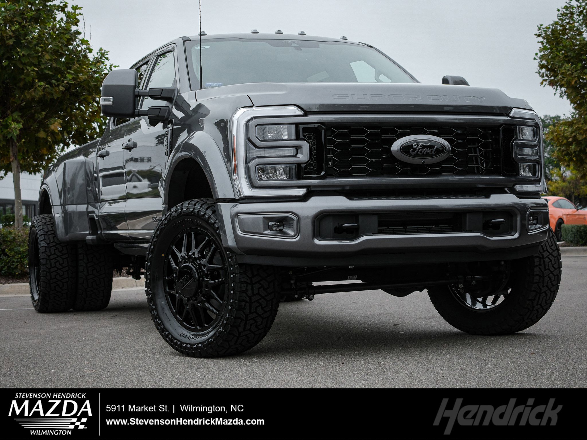 Used 2026 Ford F450 Lariat w/ FX4 Off-Road Package image 1