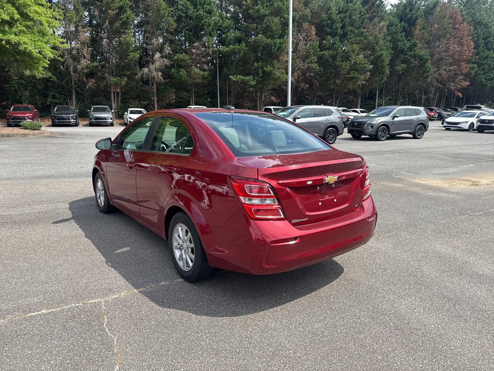 Used 2020 Chevrolet Sonic LT FWD image 6