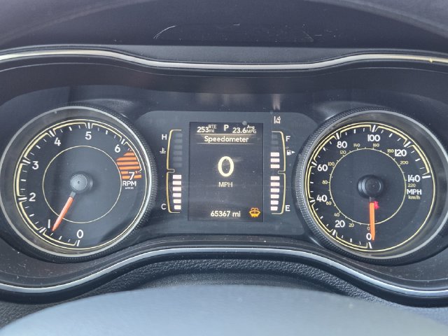 Certified 2021 Jeep Cherokee Latitude AWD/4WD image 19