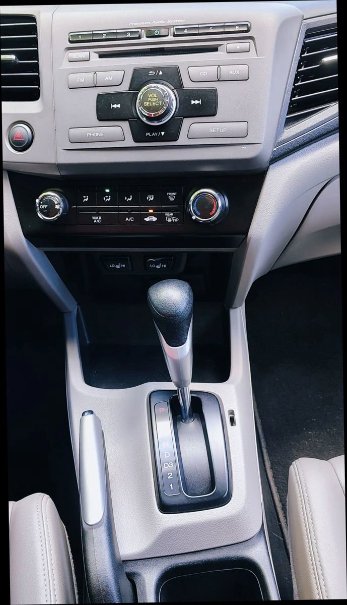 Used 2012 Honda Civic EX-L image 18