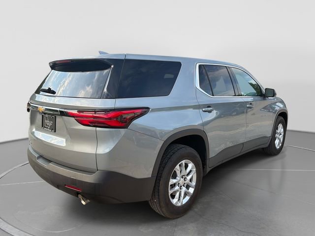 Used 2023 Chevrolet Traverse LS w/ LPO, Floor Liner Package AWD/4WD image 4