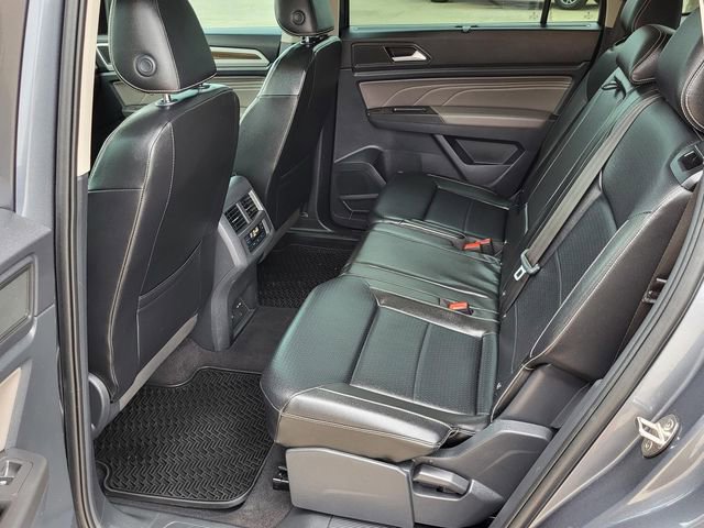 Used 2022 Volkswagen Atlas SEL AWD/4WD image 16