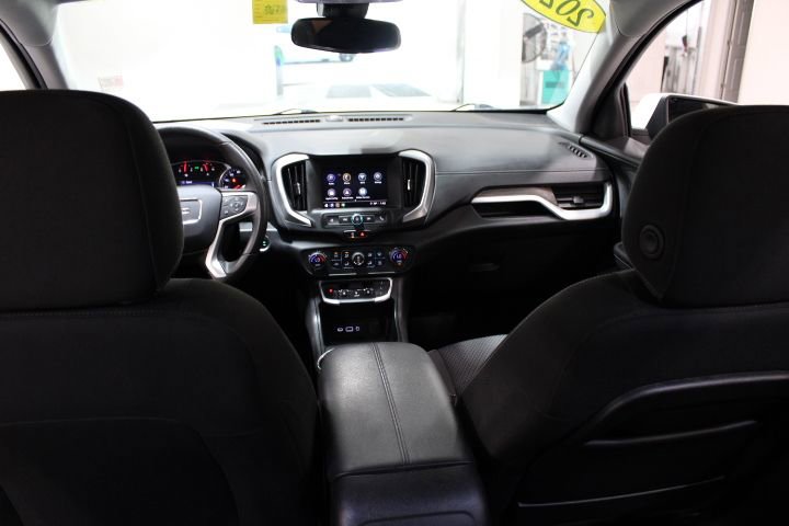Certified 2022 GMC Terrain SLE w/ Driver Convenience Package image 31