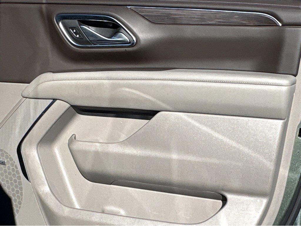 Certified 2024 Chevrolet Tahoe LT image 12