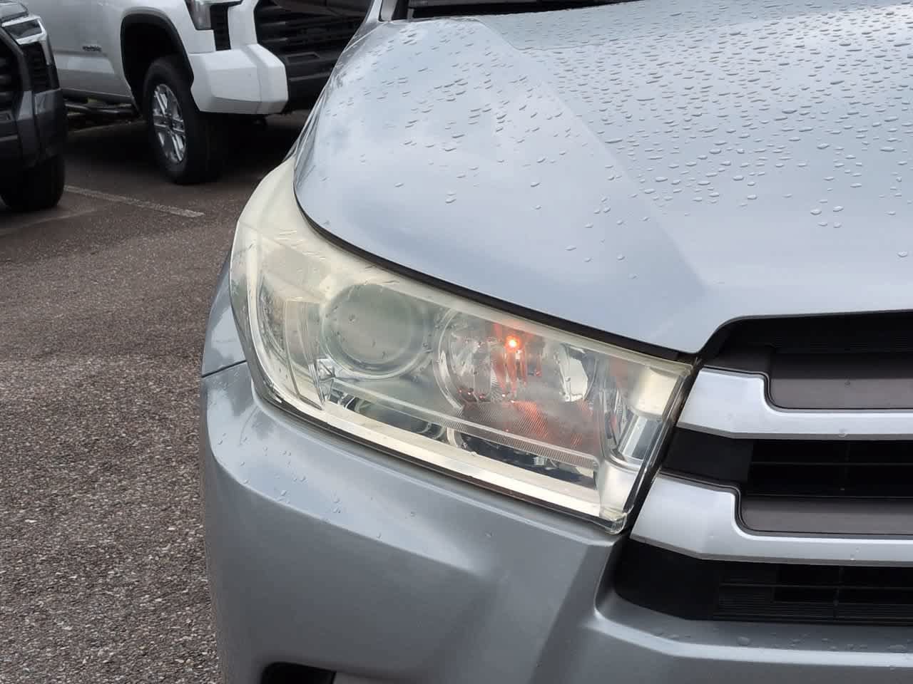 Certified 2018 Toyota Highlander LE FWD image 10