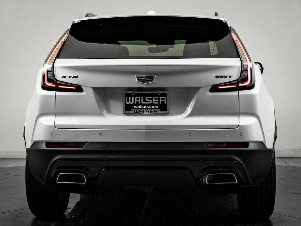 Used 2023 Cadillac XT4 Sport image 7