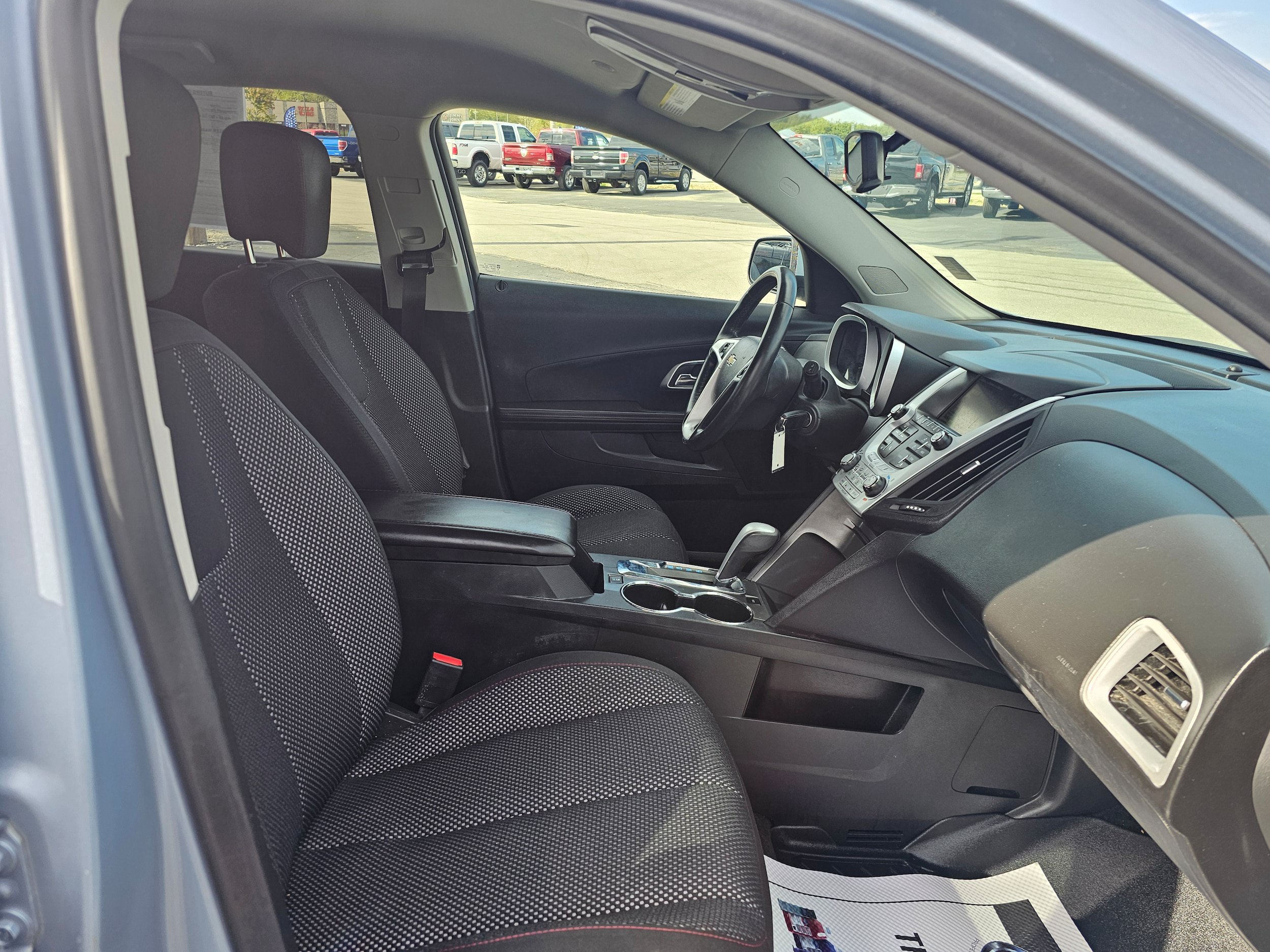 Used 2015 Chevrolet Equinox LT FWD image 19
