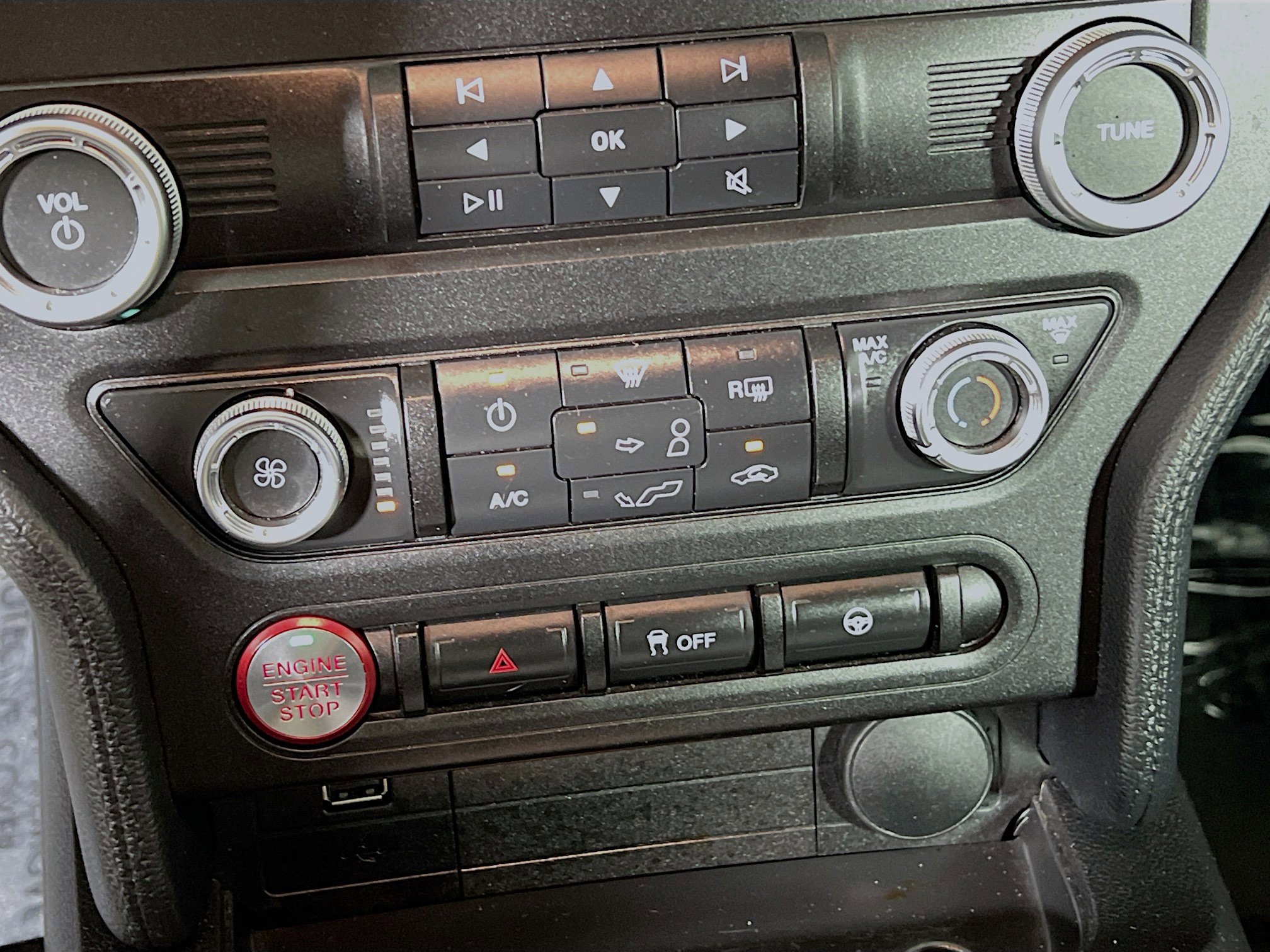 Used 2020 Ford Mustang GT w/ GT Performance Package image 26