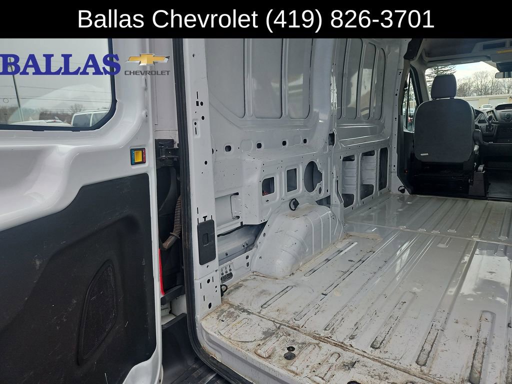 Used 2018 Ford Transit 150 130 Medium Roof image 25