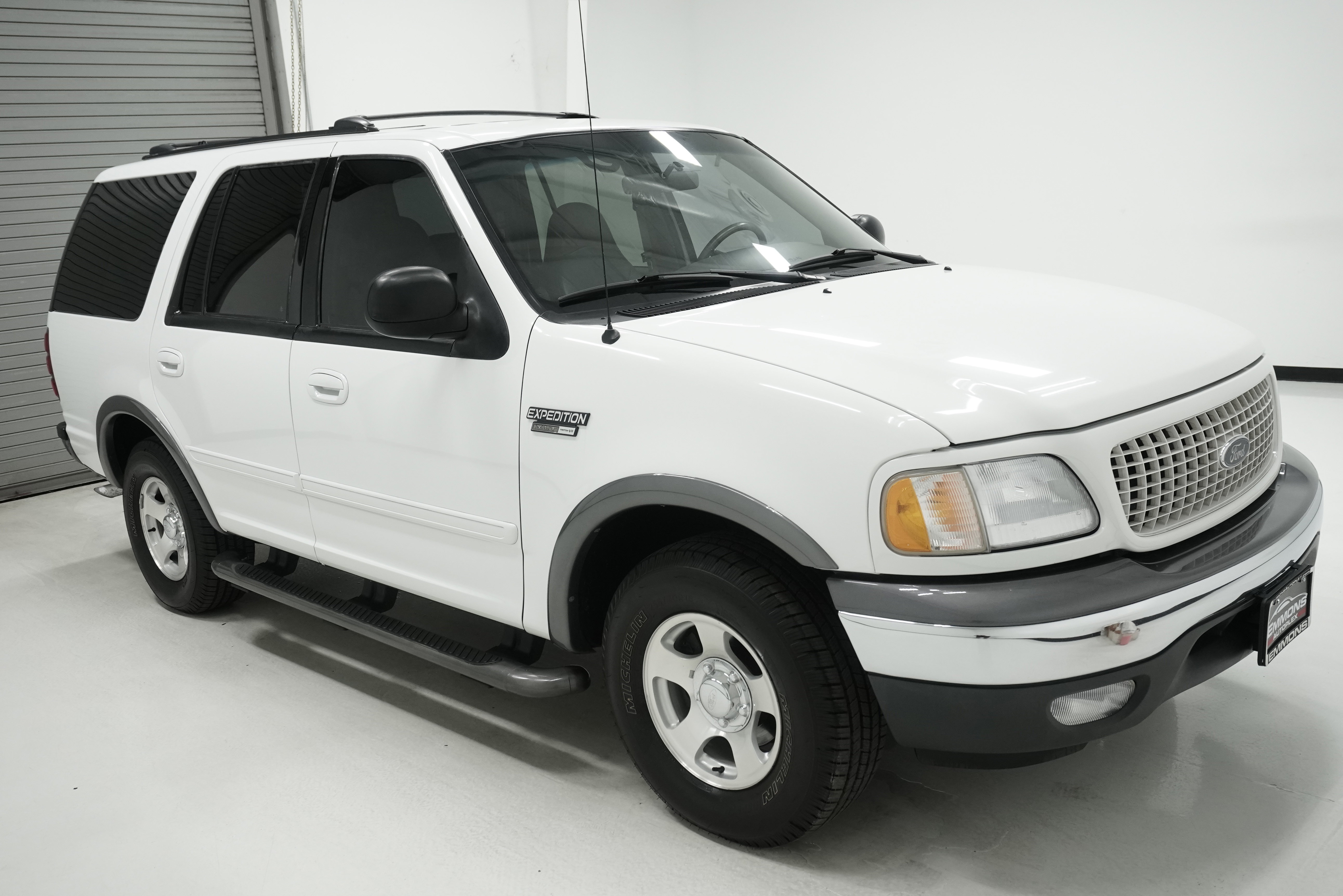Used 1999 Ford Expedition XLT image 3