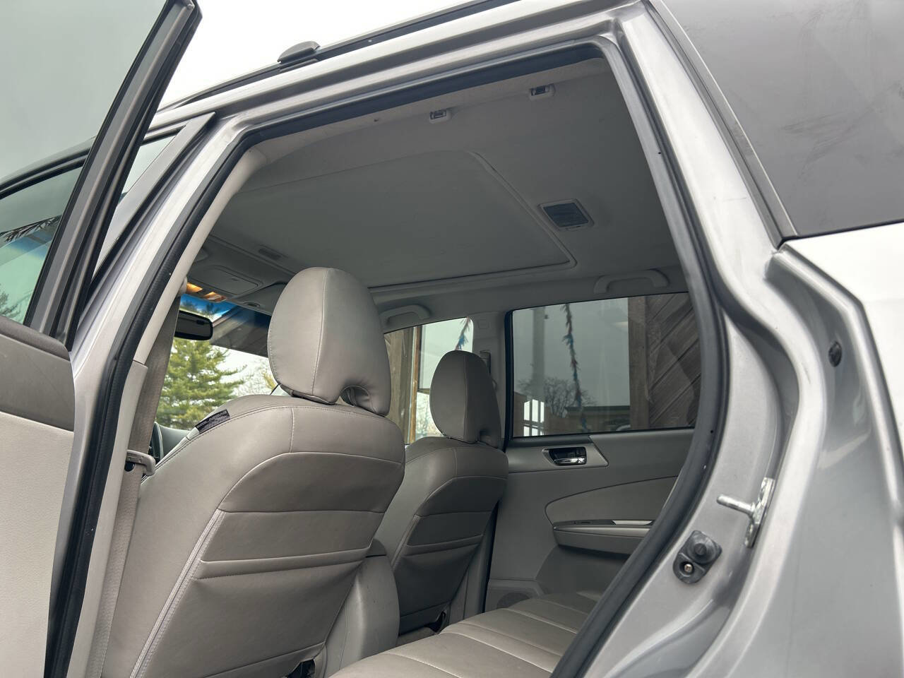 Used 2009 Subaru Forester 2.5X Limited image 21