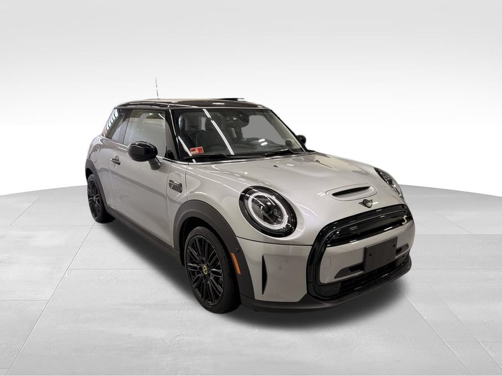 Certified 2024 MINI Cooper SE FWD image 7