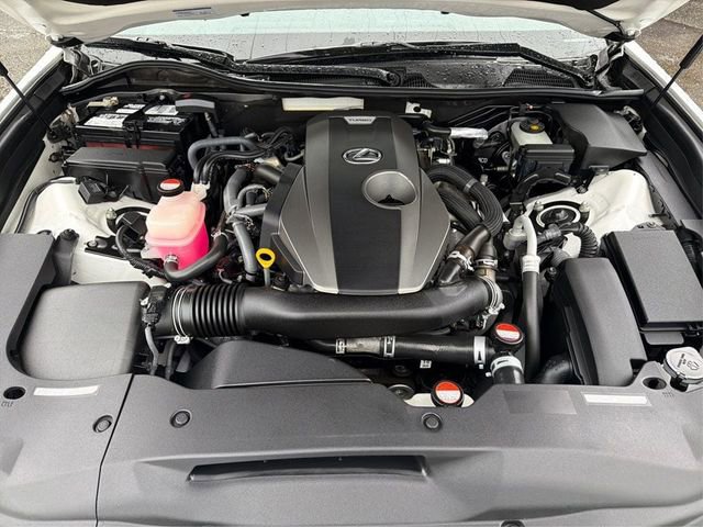 Used 2016 Lexus GS 200t w/ Premium Package image 22