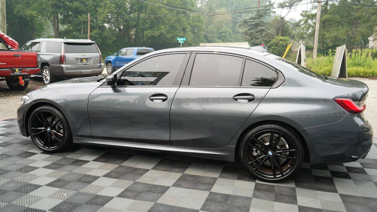 Used 2020 BMW 330i xDrive Sedan w/ M Sport Package AWD/4WD image 15