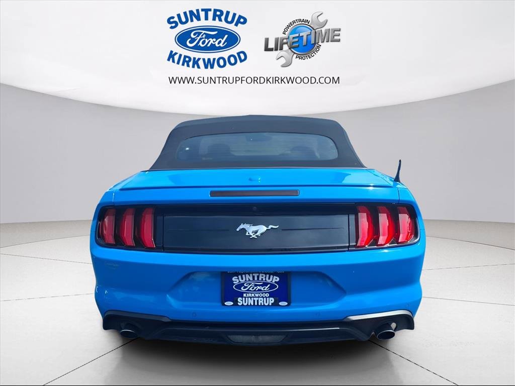 Used 2022 Ford Mustang Premium image 25