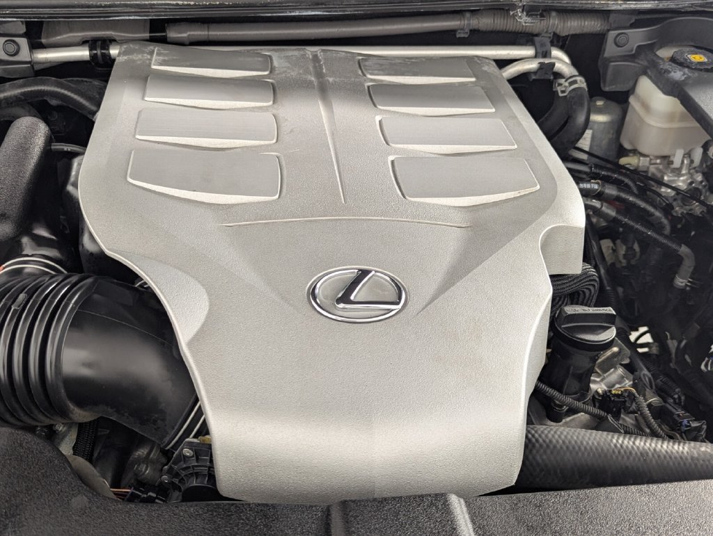Used 2020 Lexus GX 460 Premium w/ Premium Package AWD/4WD image 11