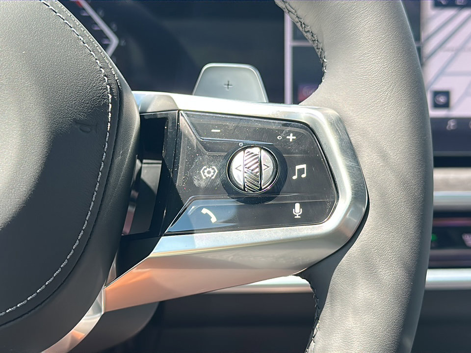 New 2026 BMW 740i w/ Premium Package image 19