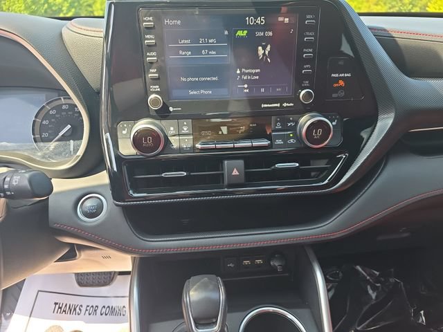 Used 2021 Toyota Highlander XSE FWD image 21