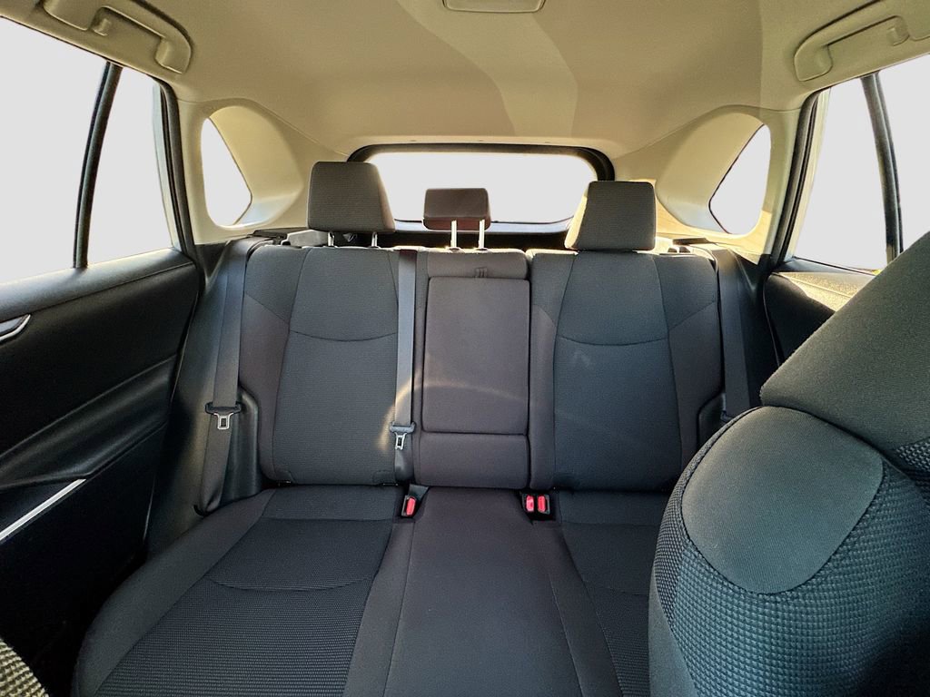 Used 2024 Toyota RAV4 LE image 28