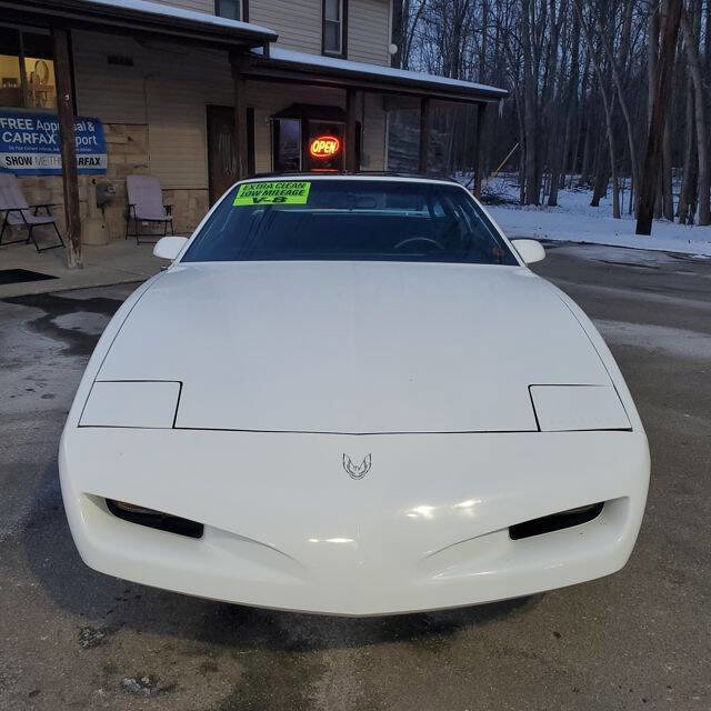Used 1991 Pontiac Firebird Coupe image 9