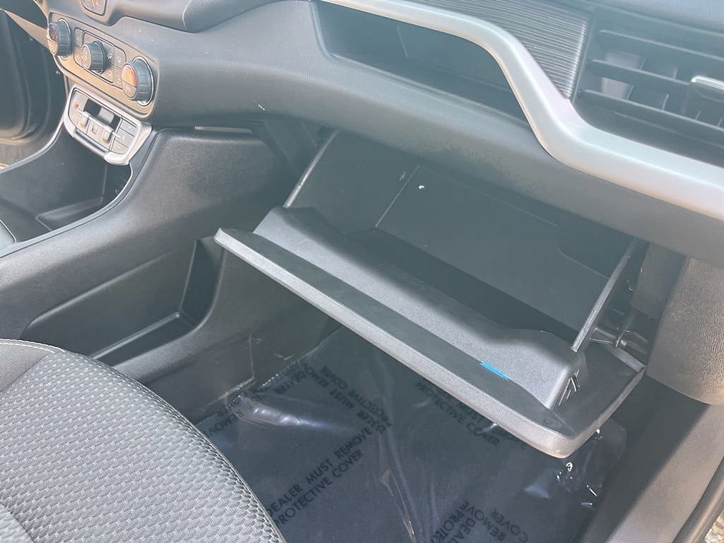 Used 2022 GMC Terrain SLE w/ Driver Convenience Package image 55