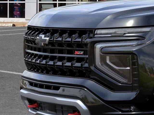 New 2027 Chevrolet Suburban Z71 w/ Comfort Package AWD/4WD image 13