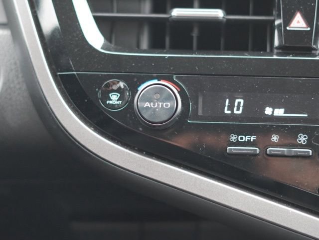 Used 2022 Toyota Camry XSE image 27