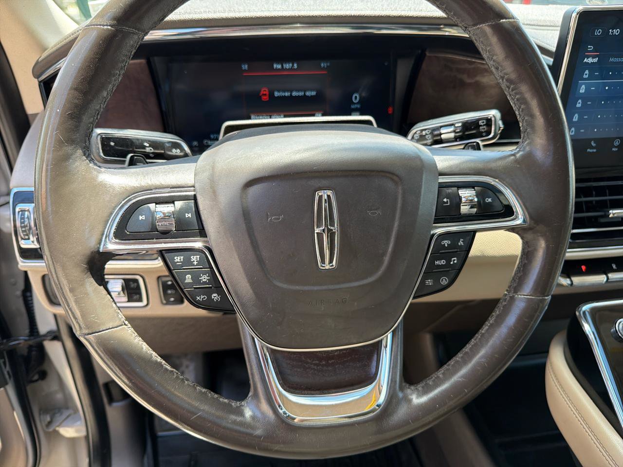 Used 2022 Lincoln Navigator L Reserve RWD image 20