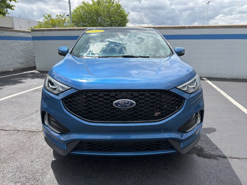 Used 2019 Ford Edge ST w/ Equipment Group 401A AWD/4WD image 8