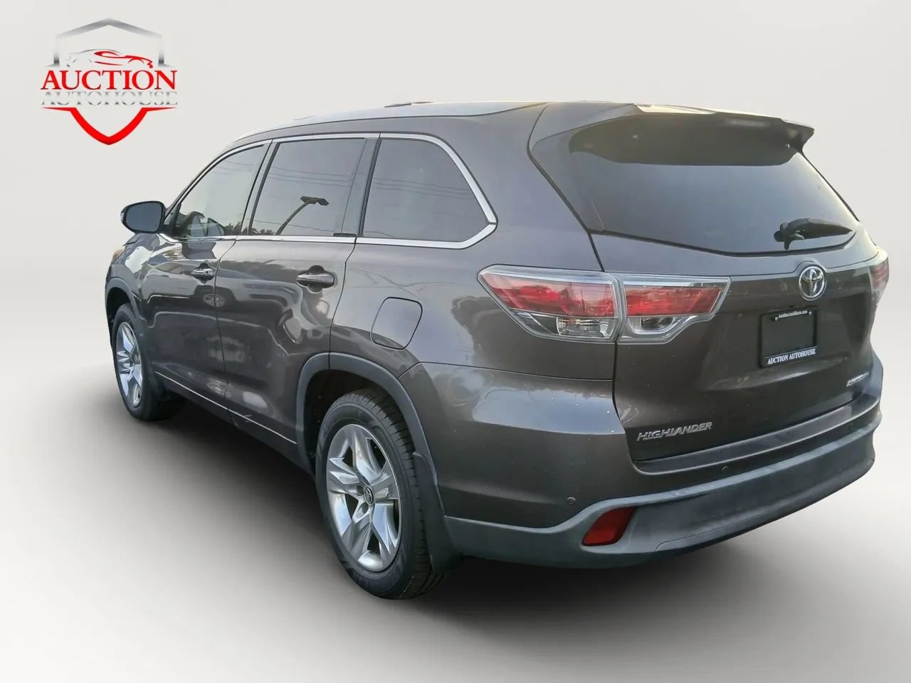 Used 2016 Toyota Highlander Limited Platinum AWD/4WD image 7