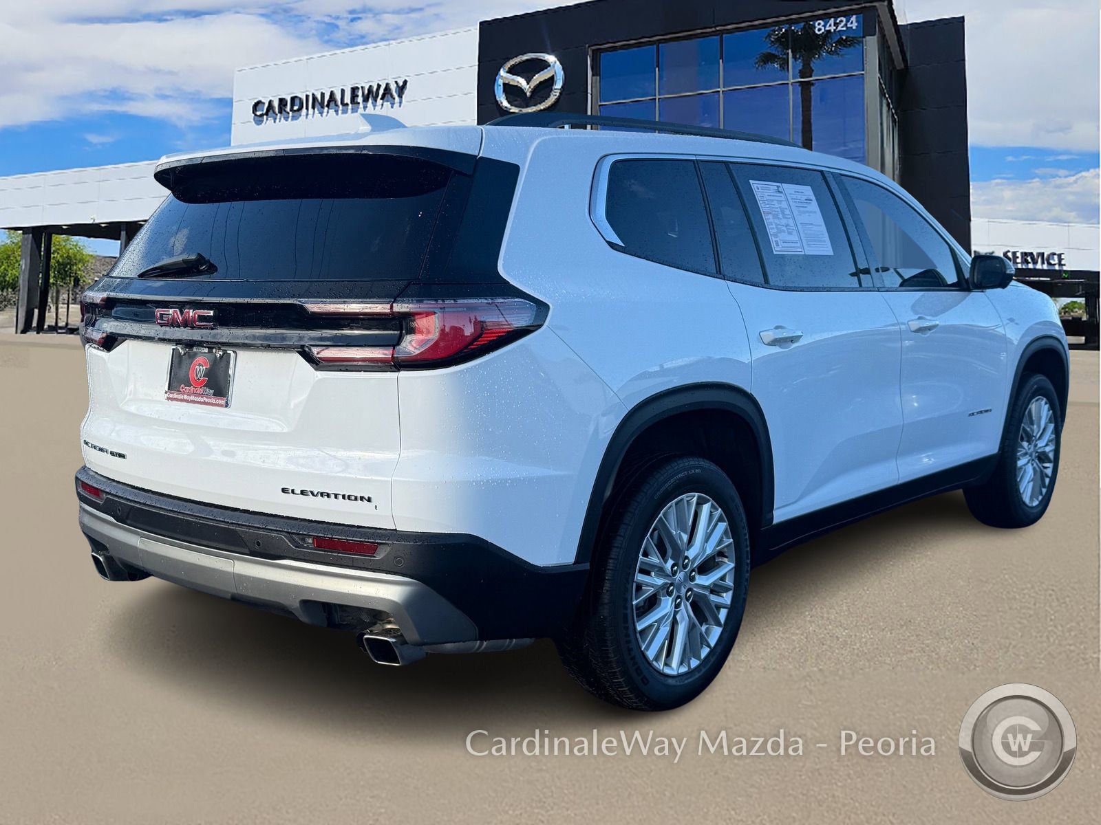 Used 2024 GMC Acadia Elevation w/ Luxury Package image 9