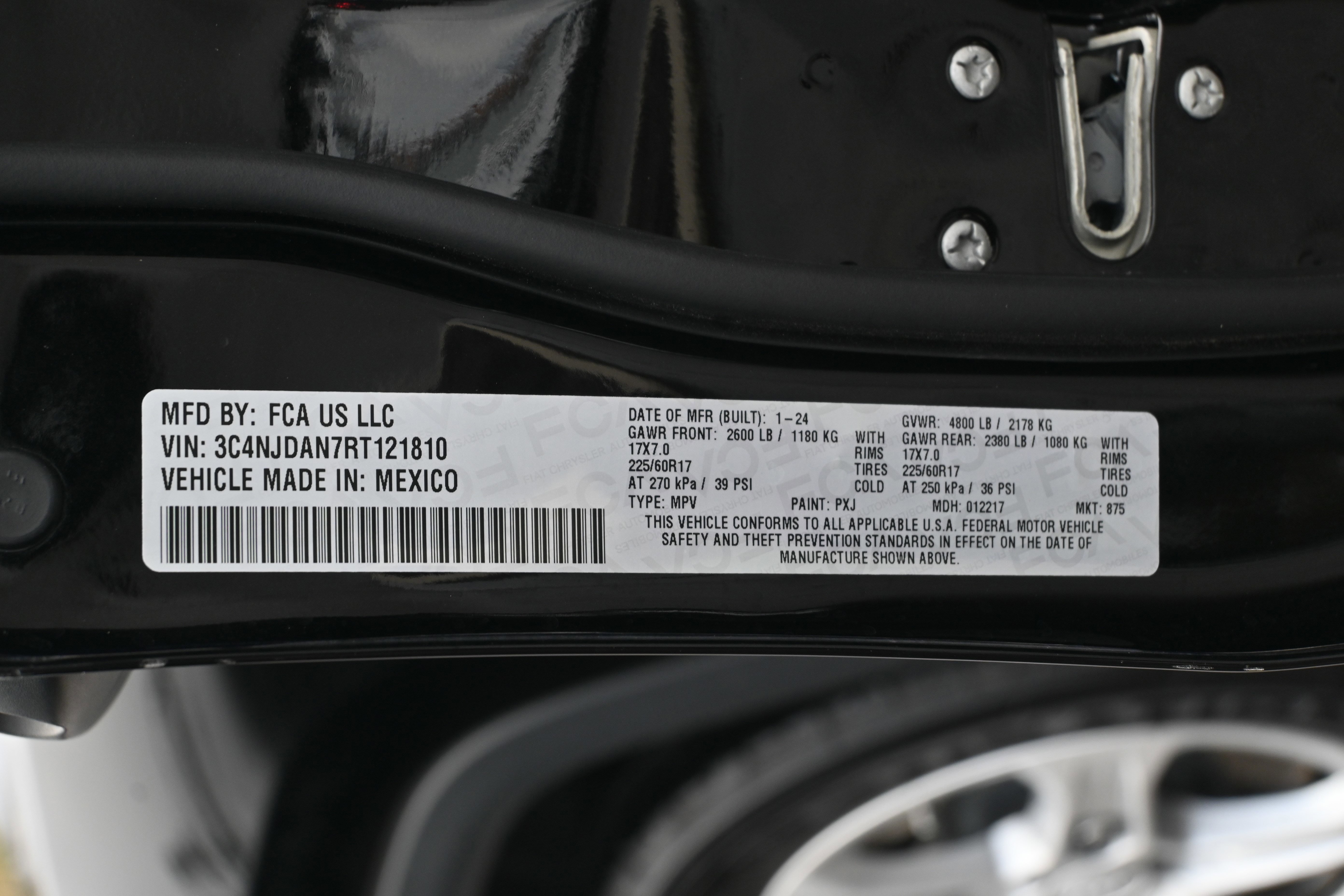 Used 2024 Jeep Compass Sport image 35