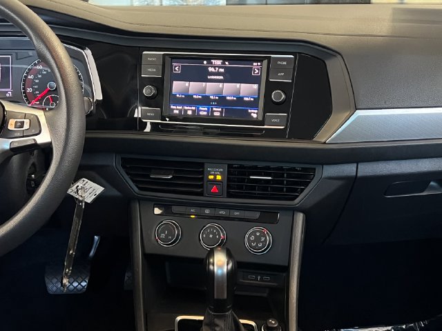 Used 2021 Volkswagen Jetta S w/ Driver Assistance Package FWD image 32