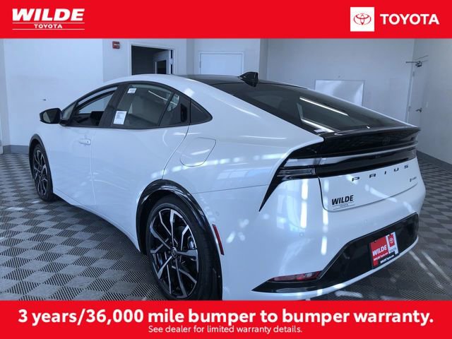 New 2026 Toyota Prius Plug-In Hybrid image 4