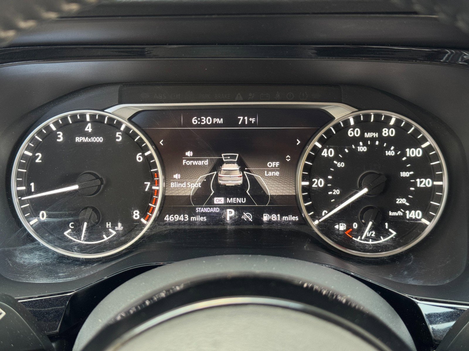 Used 2022 Nissan Pathfinder SV image 17