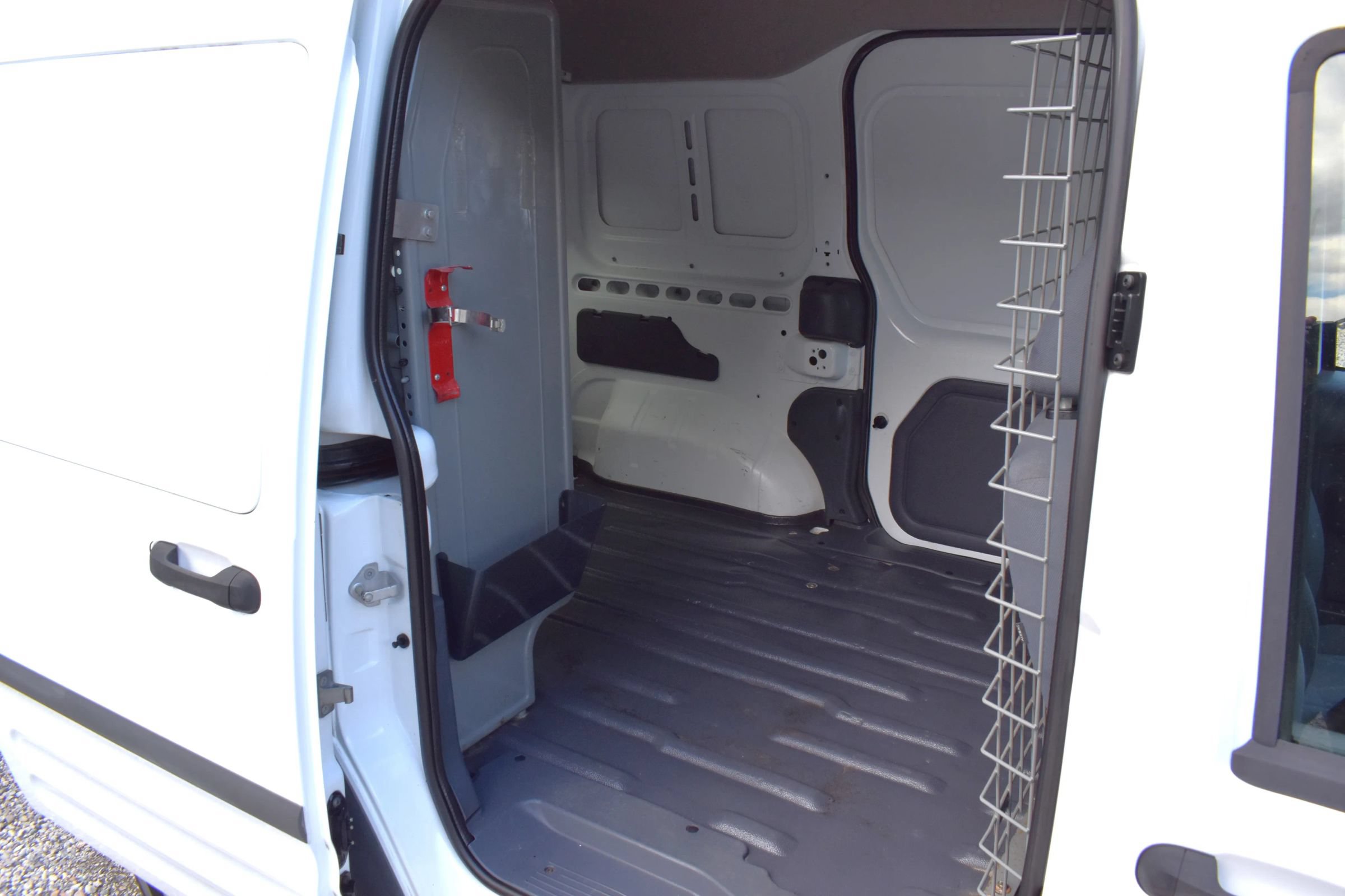 Used 2011 Ford Transit Connect XLT FWD image 29
