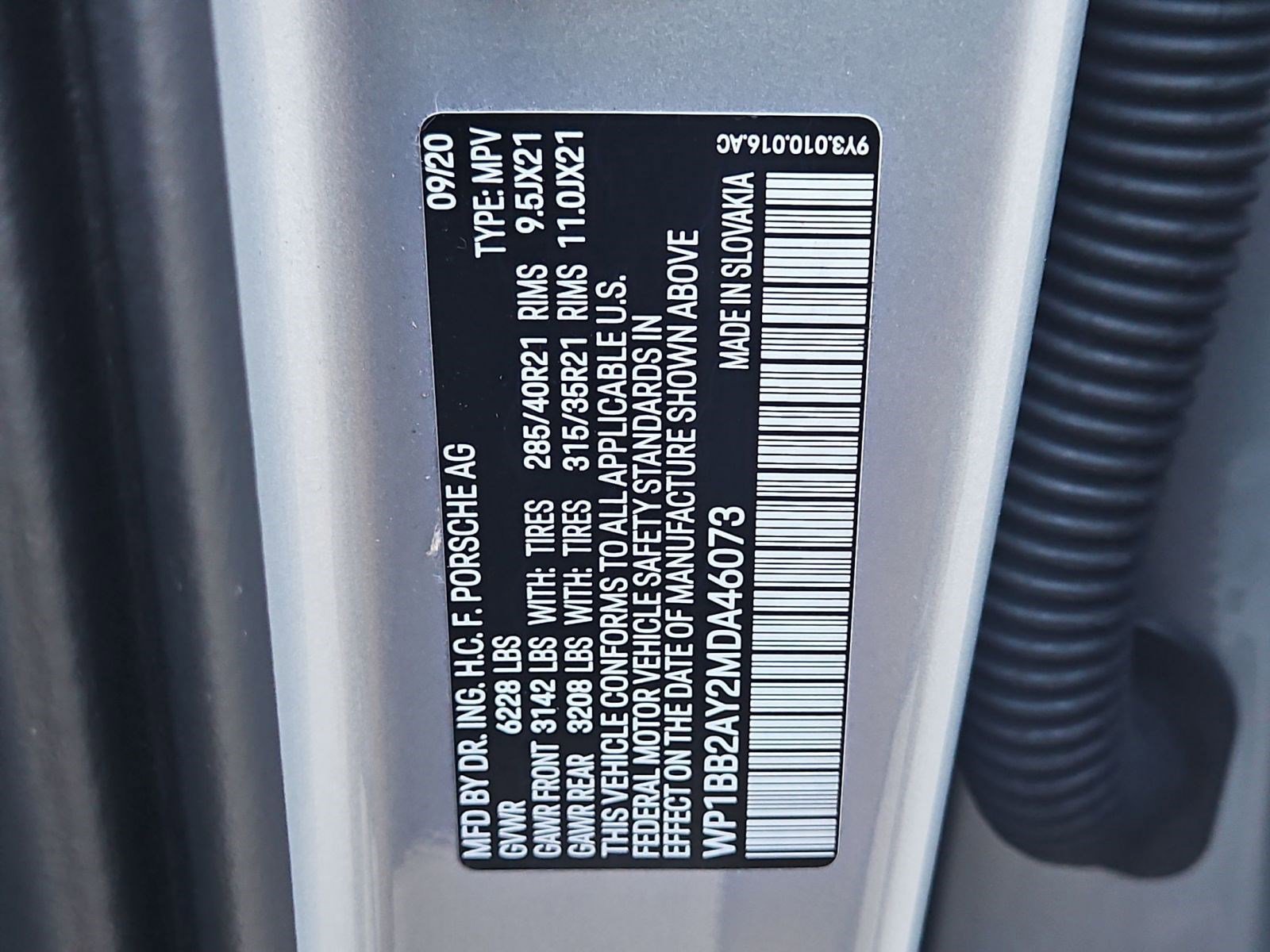 Certified 2021 Porsche Cayenne S image 26