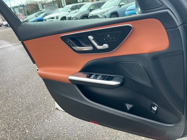 Used 2025 Mercedes-Benz C 300 4MATIC Sedan image 20